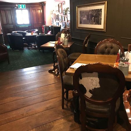 The Swan Inn 스터민스터뉴턴 외부 사진